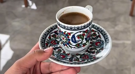 Sıcak İçecekler & Çaylar